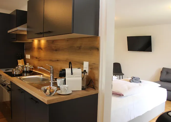 Apartment Gemuetliches Haeuschen In Trofaiach