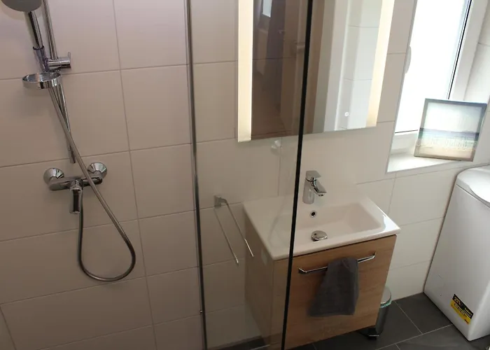 Gemuetliches Haeuschen In *